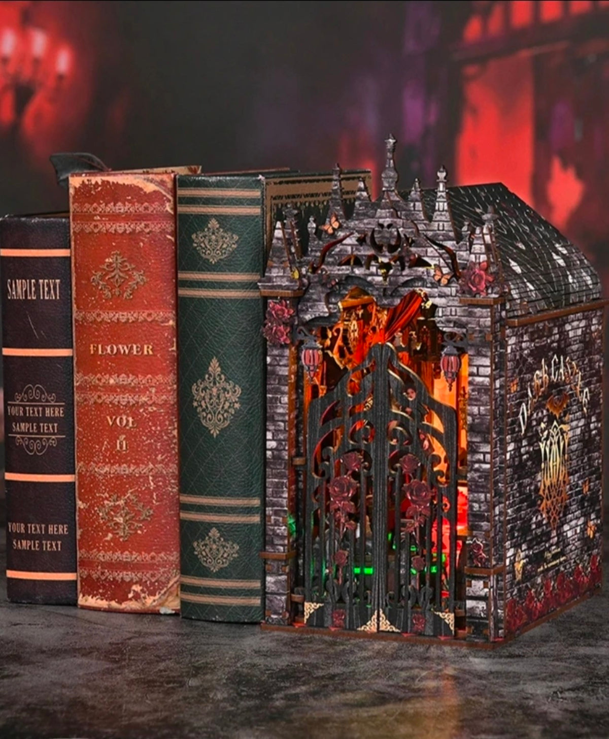 Le Château des Ombres — Book Nook DIY gothique illuminé